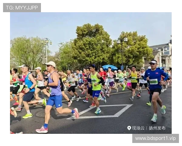 江苏银行再度携手独家冠名2025扬州马拉松 共绘城市体育新篇章